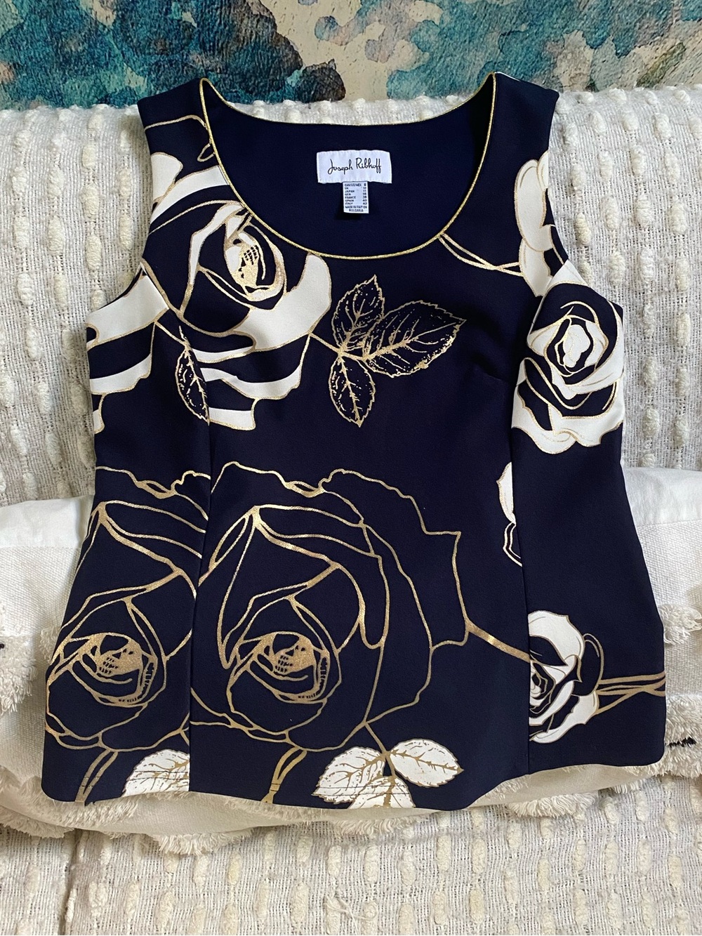 {Joseph Ribkoff} Sleeveless Floral Blouse